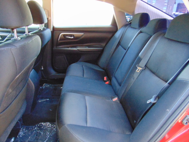 Used 2017 Nissan Altima SR FWD image 24