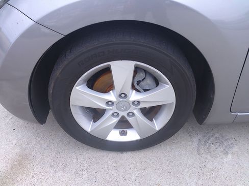 Used 2012 Hyundai Elantra GLS image 31