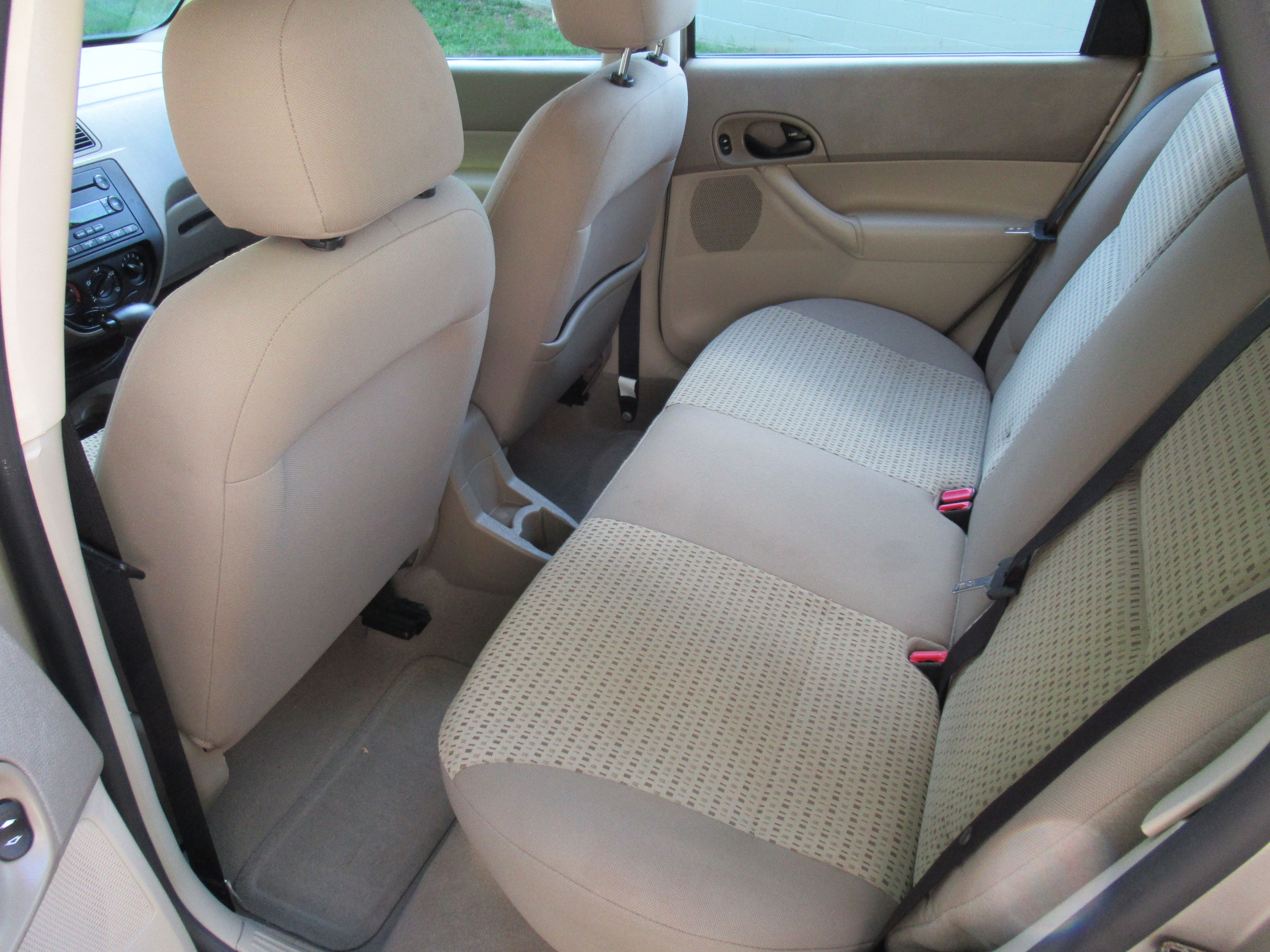 Used 2007 Ford Focus ZXW Wagon FWD image 15