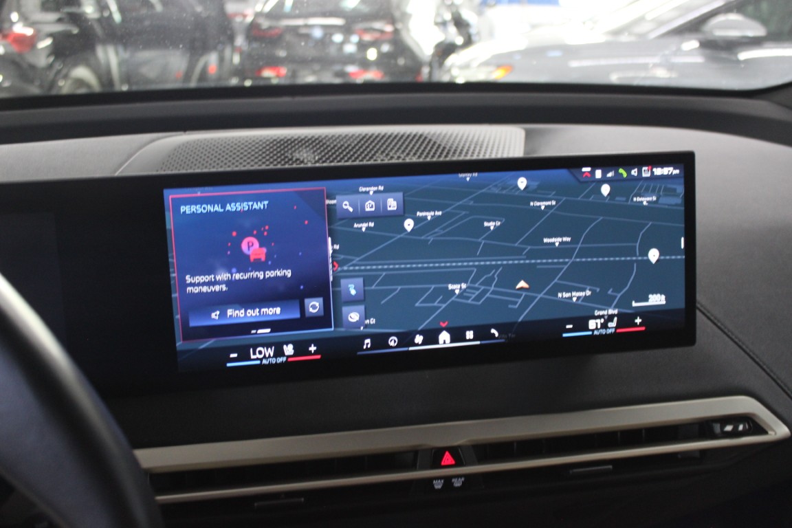 Used 2024 BMW iX M60 AWD/4WD image 16