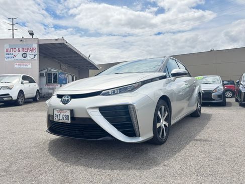 Used 2020 Toyota Mirai UNAVAIL FWD image 2