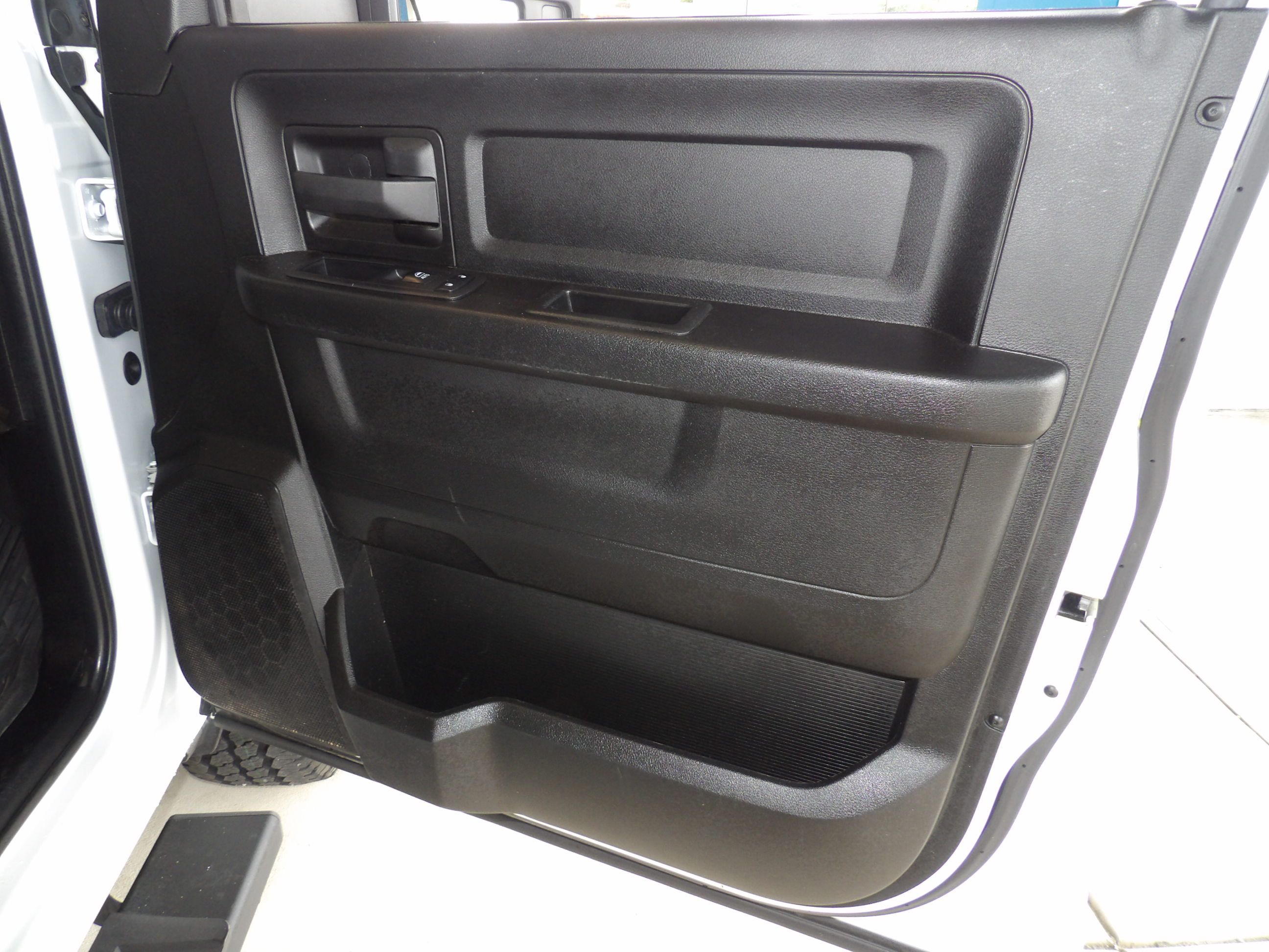Used 2024 RAM 2500 4x4 Crew Cab Tradesman image 26