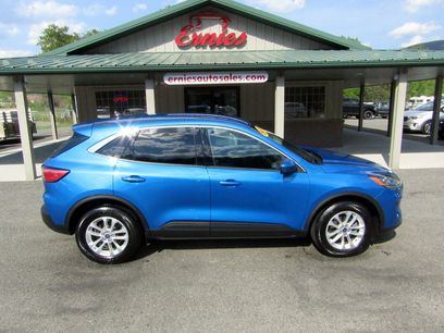 Used 2020 Ford Escape AWD SE