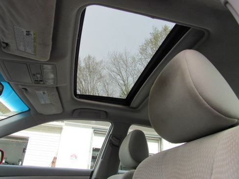 Used 2011 Toyota Camry LE Sedan FWD image 20