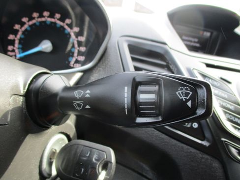 Used 2019 Ford Fiesta SE image 47