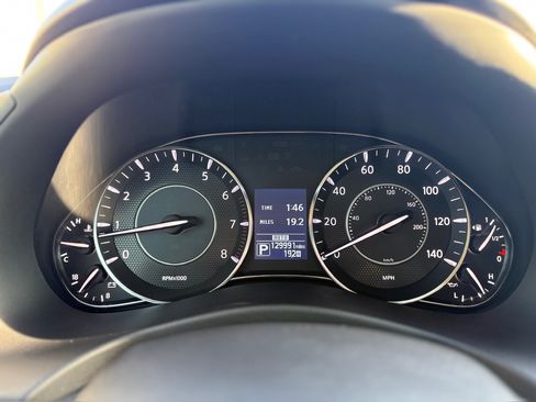 Used 2017 Nissan Armada SV image 18