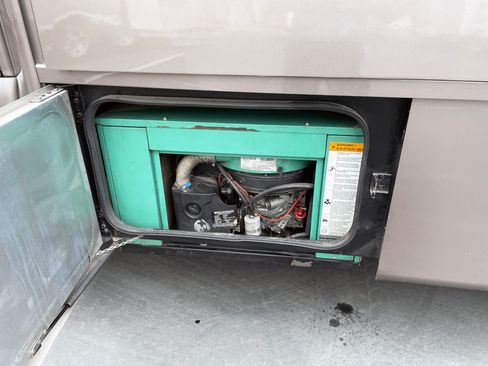 Used 2020 Mercedes-Benz Sprinter 4500 image 62