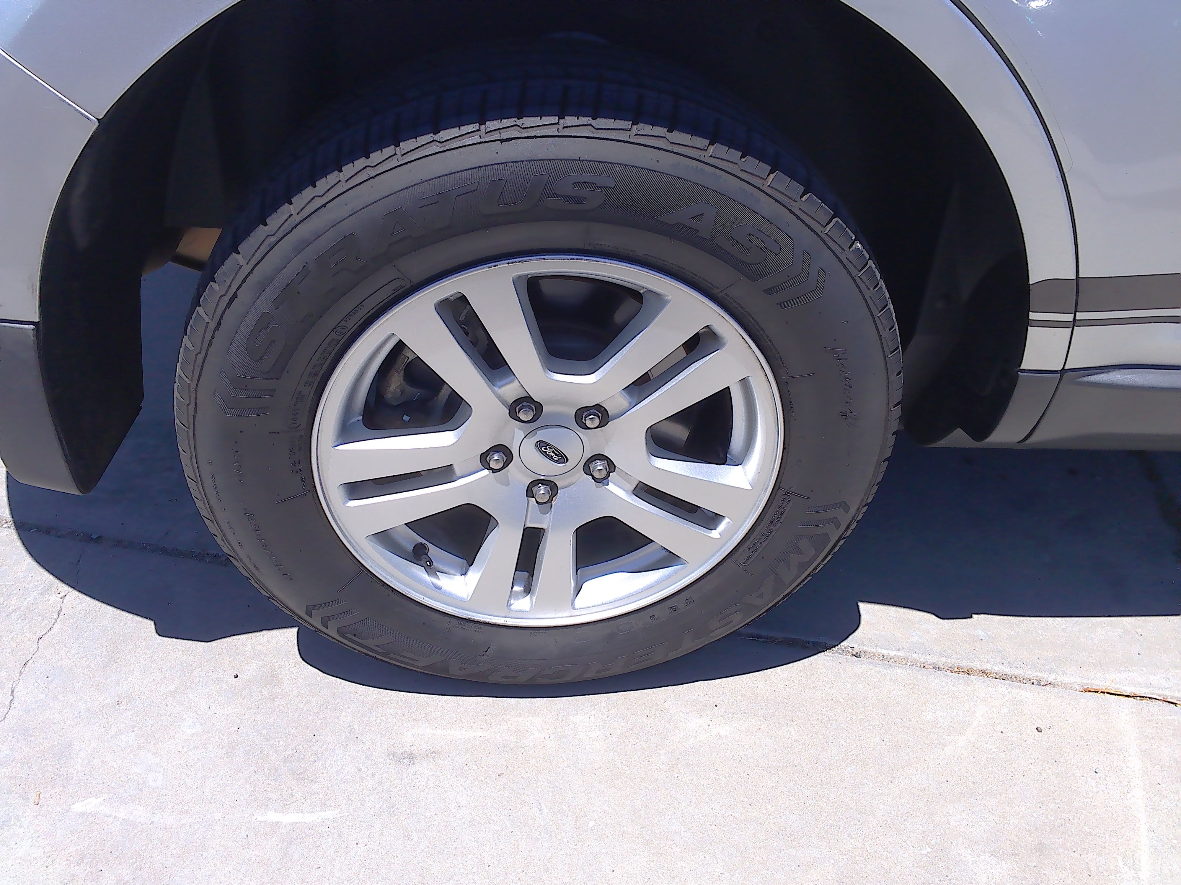 Used 2012 Ford Edge SE FWD image 32