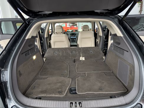 Used 2016 Lincoln MKX Reserve image 21