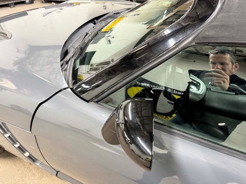 Used 2008 Saturn Sky Red Line image 24