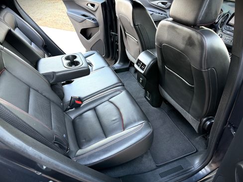 Used 2022 Chevrolet Equinox RS image 22