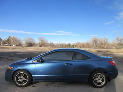 Used 2009 Honda Civic LX image 1