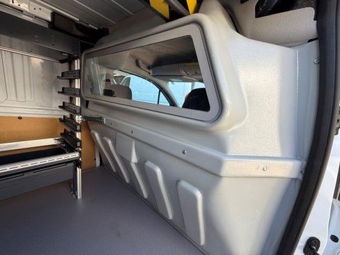 Used 2022 Ford Transit Connect XL image 14