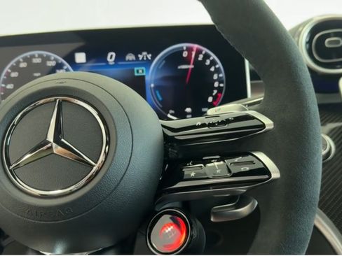 Used 2024 Mercedes-Benz C 63 AMG S image 36