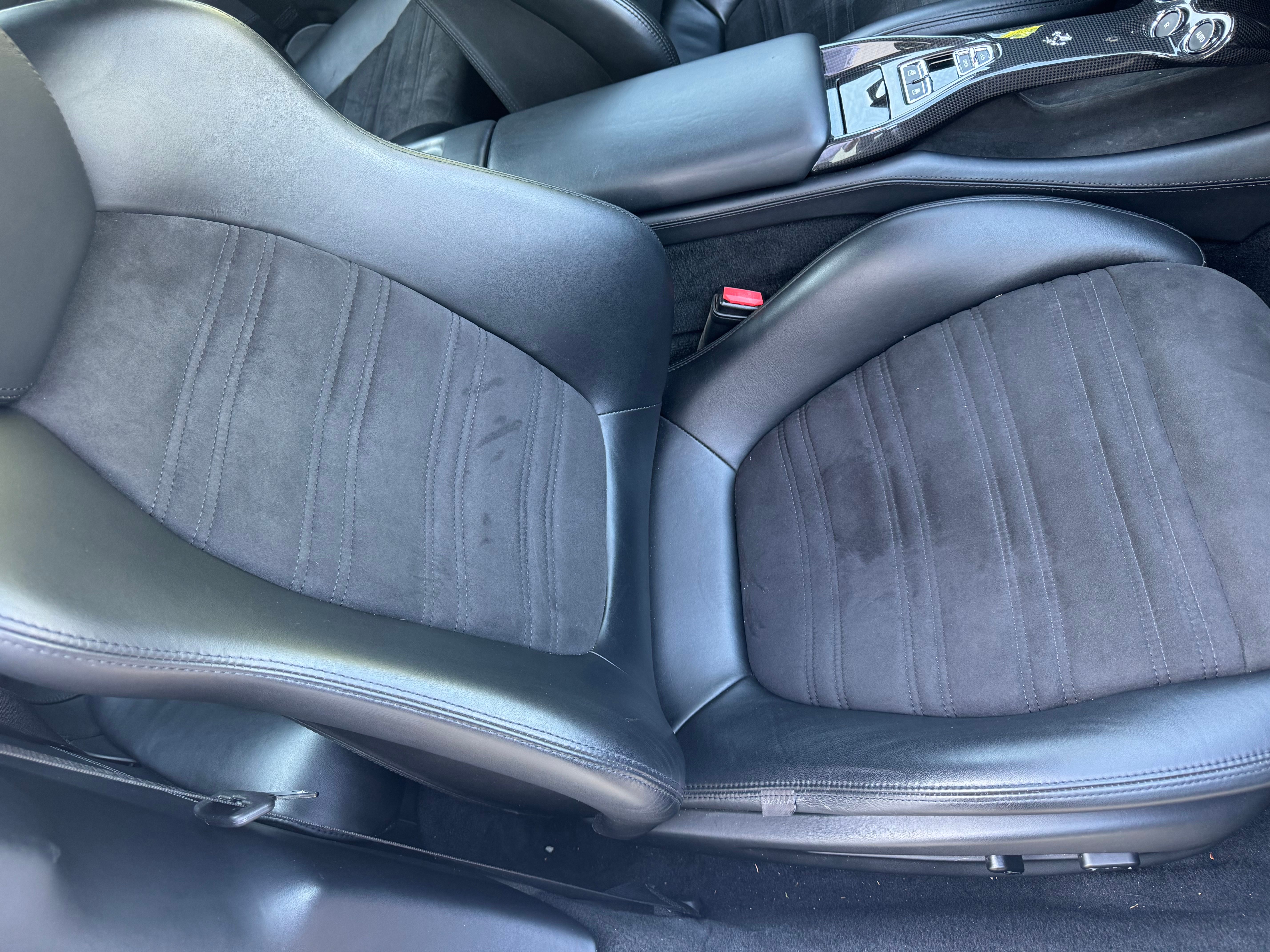 Used 2012 Ferrari California RWD image 19