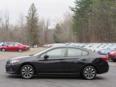 Used 2022 Subaru Impreza 2.0i Premium image 6