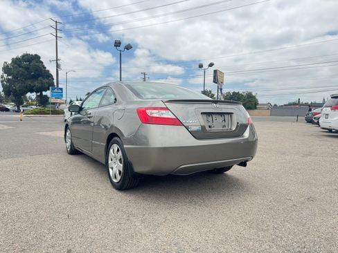 Used 2006 Honda Civic LX Coupe image 6