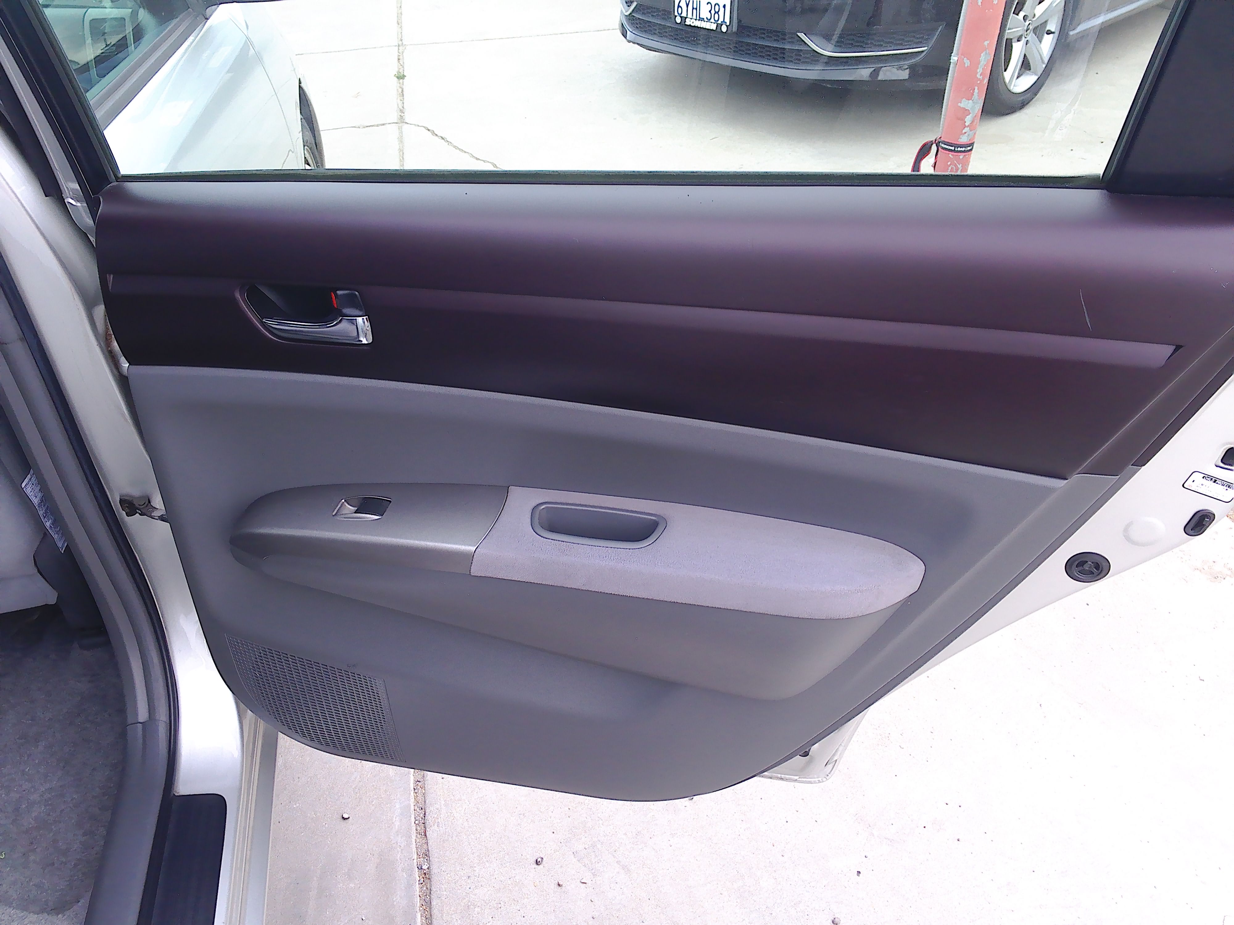 Used 2005 Toyota Prius Two FWD image 12