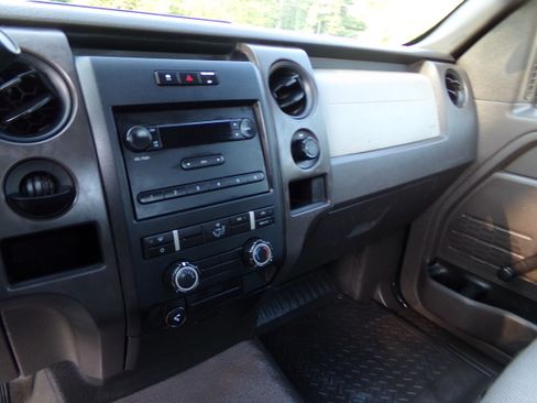 Used 2009 Ford F150 2WD Regular Cab XL image 11