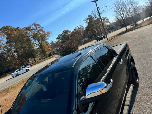 Used 2016 Toyota Tundra Platinum image 12