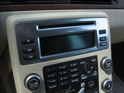 Used 2009 Volvo XC70 T6 AWD image 10