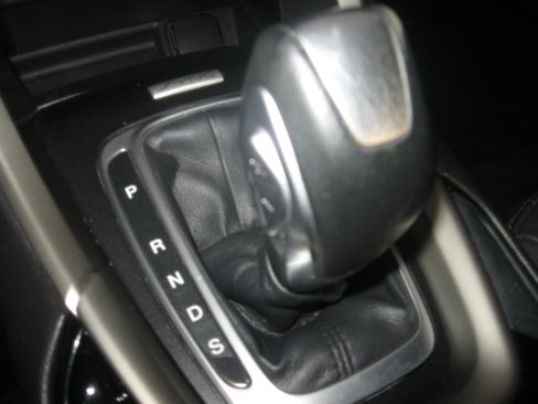 Used 2016 Ford Fusion SE image 12