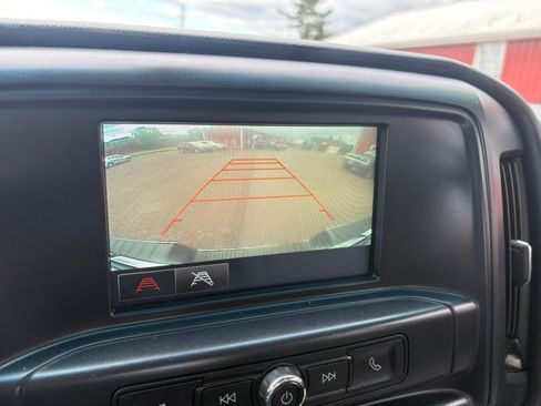 Used 2017 GMC Sierra 1500 4x4 Crew Cab image 18