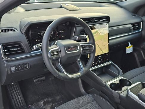 New 2026 GMC Terrain Elevation image 14