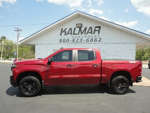 Used 2019 Chevrolet Silverado 1500 4x4 Crew Cab LT Trail Boss image 5