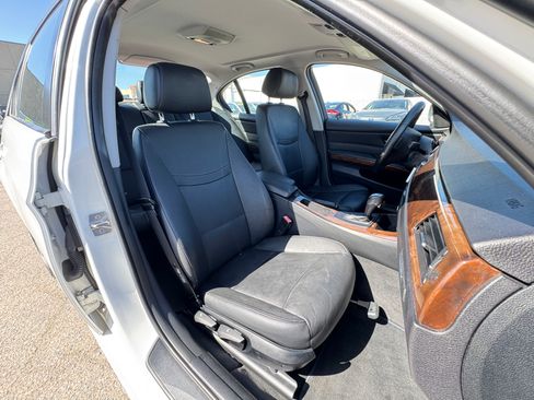 Used 2011 BMW 328i image 18