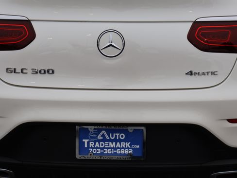 Used 2022 Mercedes-Benz GLC 300 image 11