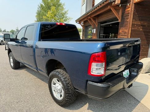 Used 2023 RAM 2500 4x4 Crew Cab Tradesman image 3