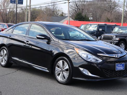 Used 2014 Hyundai Sonata Limited image 9