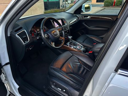 Used 2017 Audi Q5 Premium Plus image 21