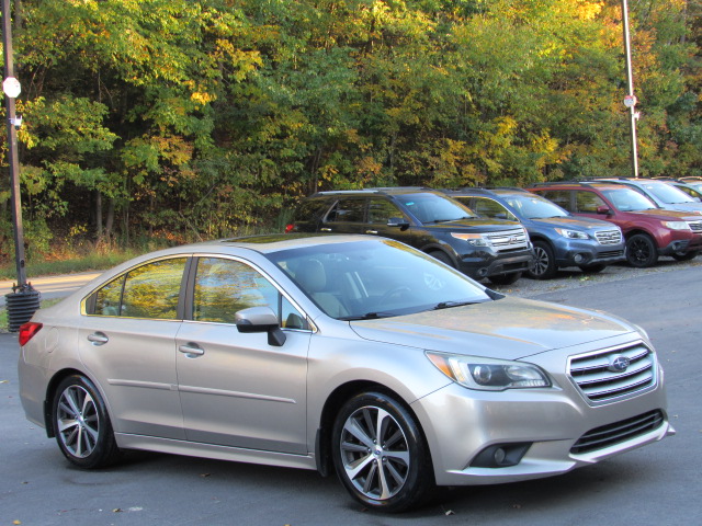 Used 2015 Subaru Legacy 2.5i Limited AWD/4WD image 13