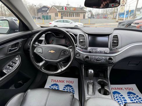Used 2018 Chevrolet Impala LT image 12