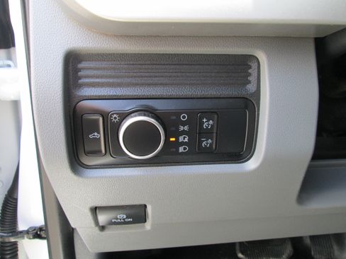 Used 2023 Ford F250 4x4 SuperCab Super Duty image 11