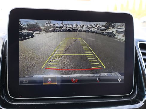 Used 2019 Mercedes-Benz GLE 400 image 26