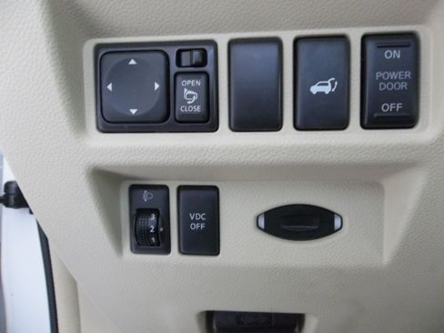 Used 2011 INFINITI FX35 AWD image 8
