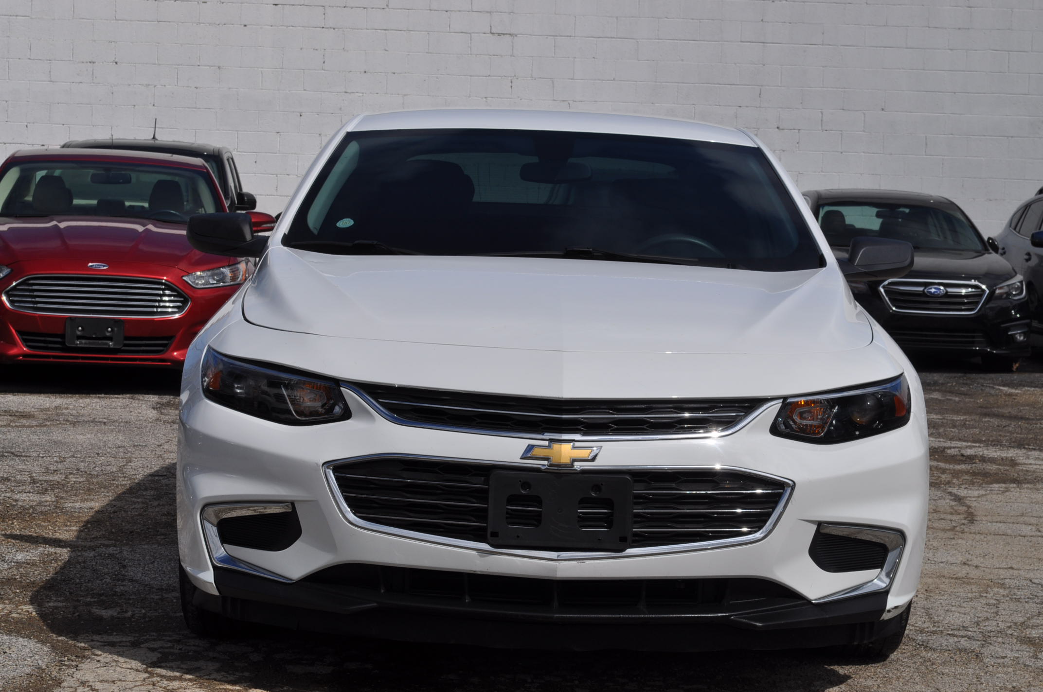 Used 2016 Chevrolet Malibu LS FWD image 2
