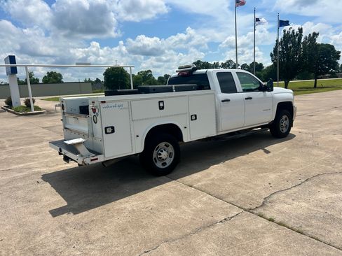 Used 2015 Chevrolet Silverado 2500 2WD Double Cab image 5