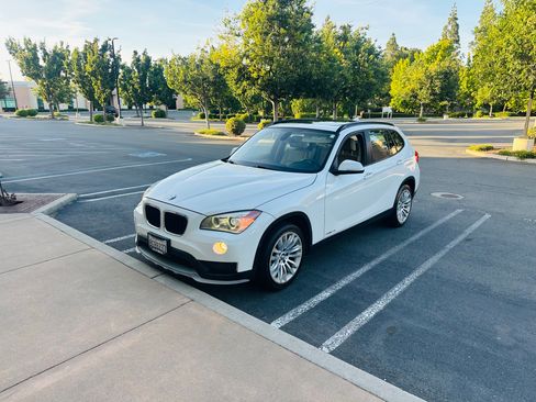 Used 2015 BMW X1 sDrive28i w/ PREMIUM PACKAGE RWD image 4