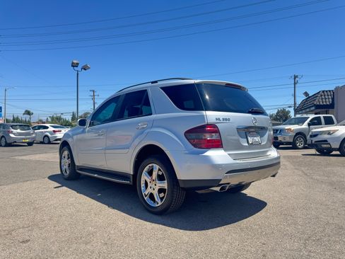 Used 2008 Mercedes-Benz ML 350 4MATIC image 5