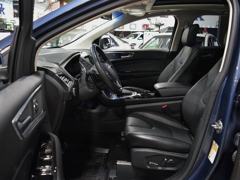 Used 2018 Ford Edge Titanium image 19