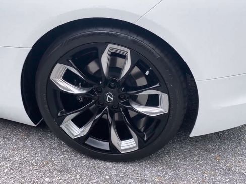 Used 2024 Lexus LC 500 image 10