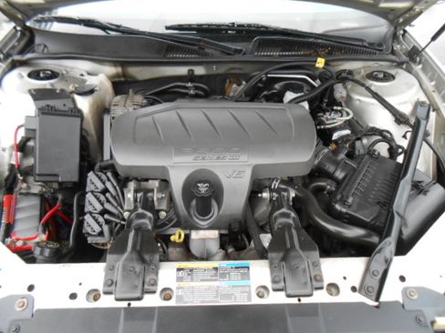 Used 2007 Buick LaCrosse CX FWD image 17