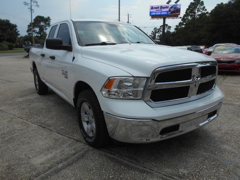 Used 2020 RAM 1500 Tradesman RWD image 2