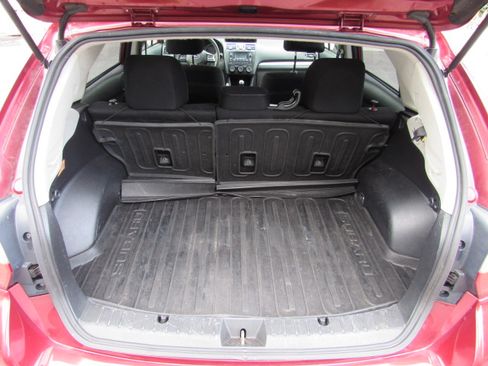 Used 2013 Subaru XV Crosstrek 2.0i Premium AWD/4WD image 17
