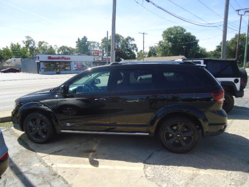 Used 2020 Dodge Journey FWD Crossroad image 5