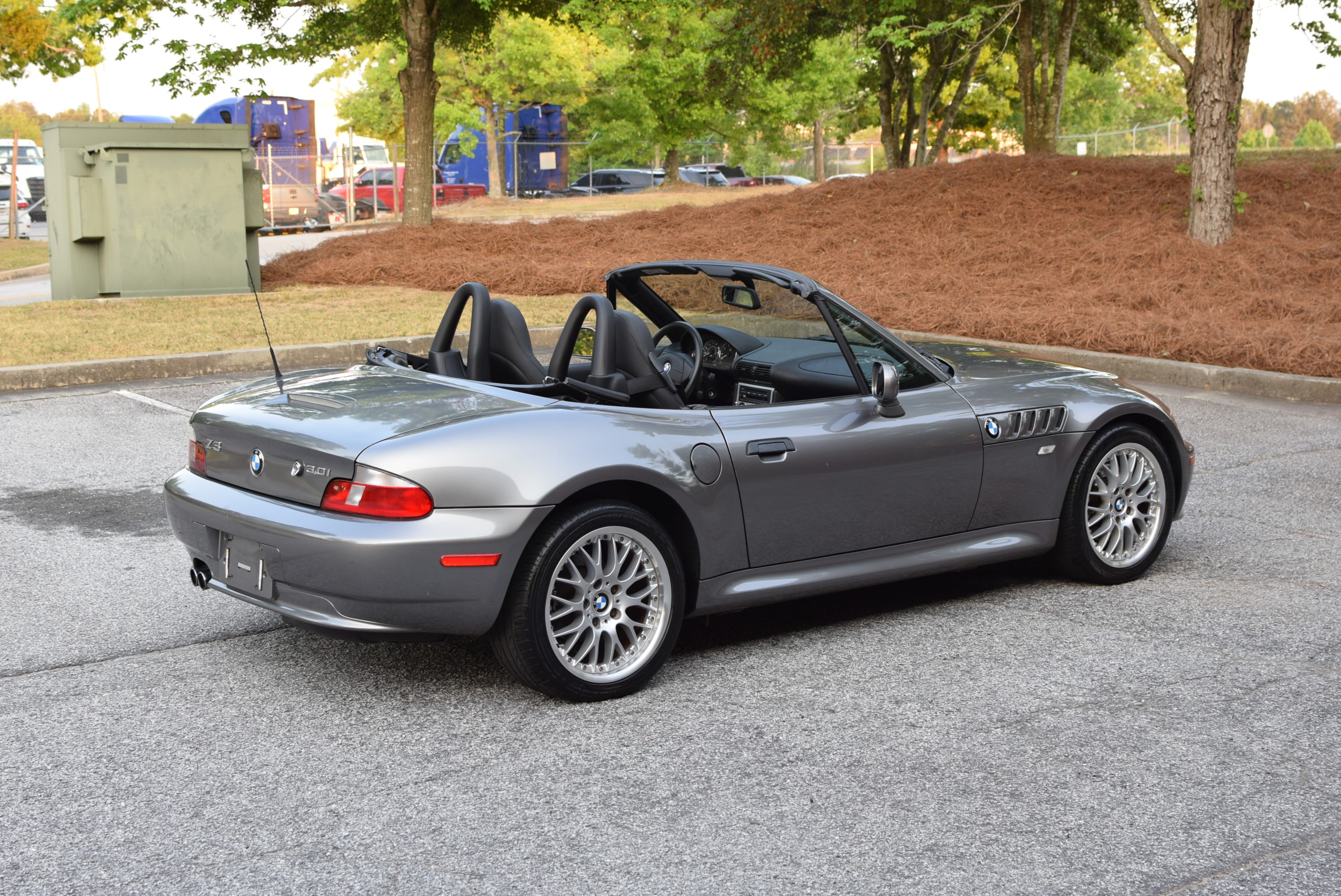 Used 2001 BMW Z3 3.0i RWD image 8